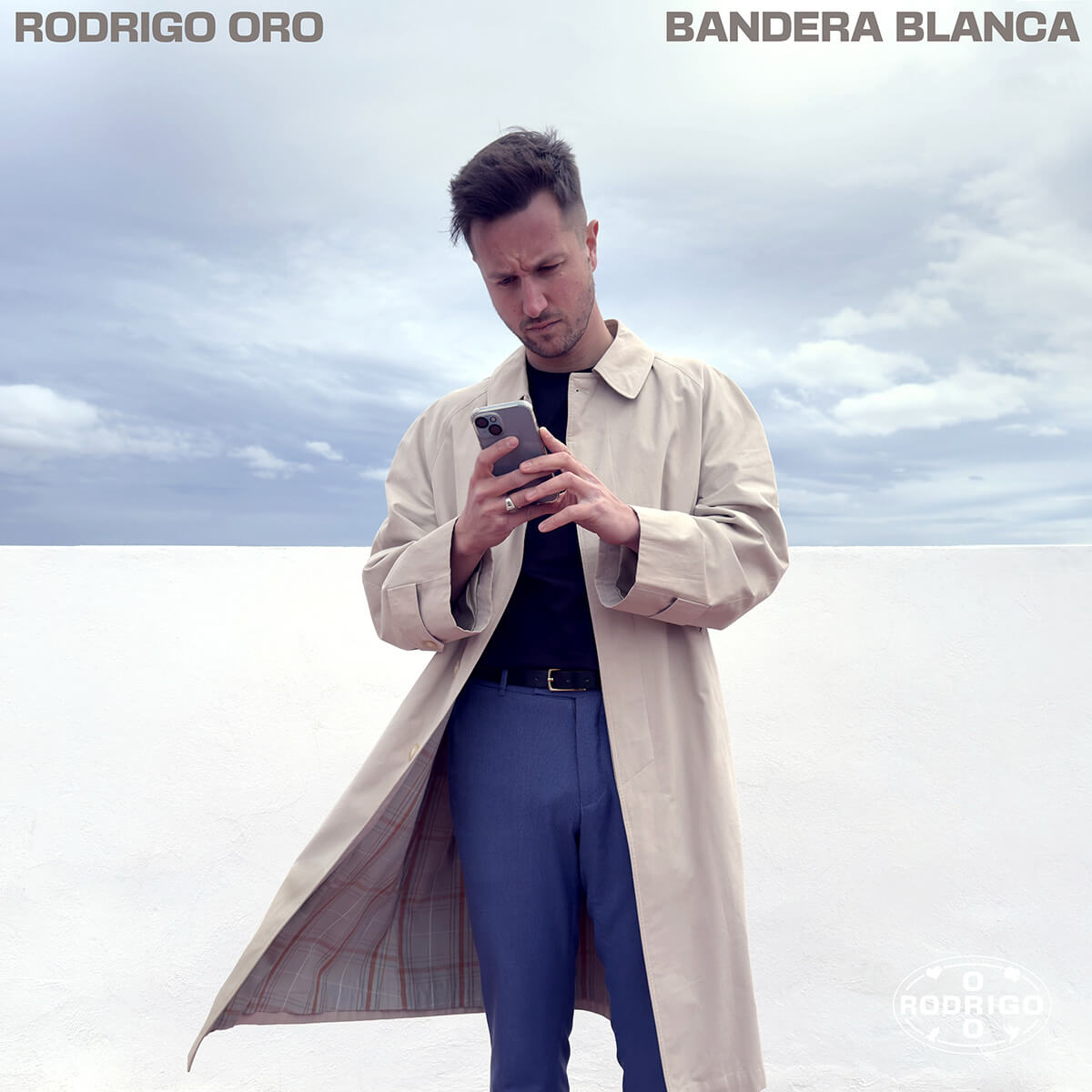 Rodrigo-Oro-Bandera-Blanca-portada